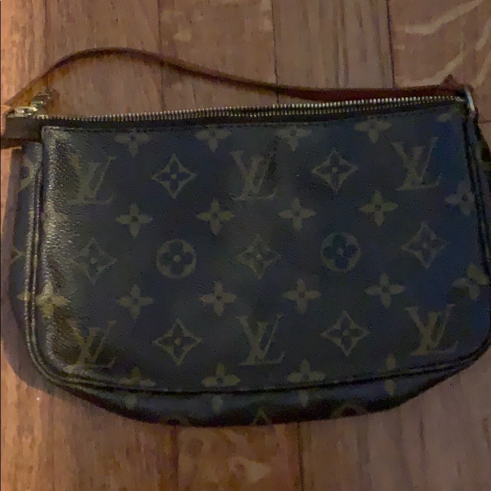 Real Louis Vuitton small purse
